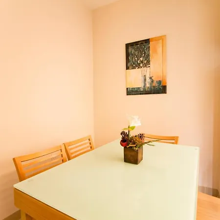 Apartament Belmonte *